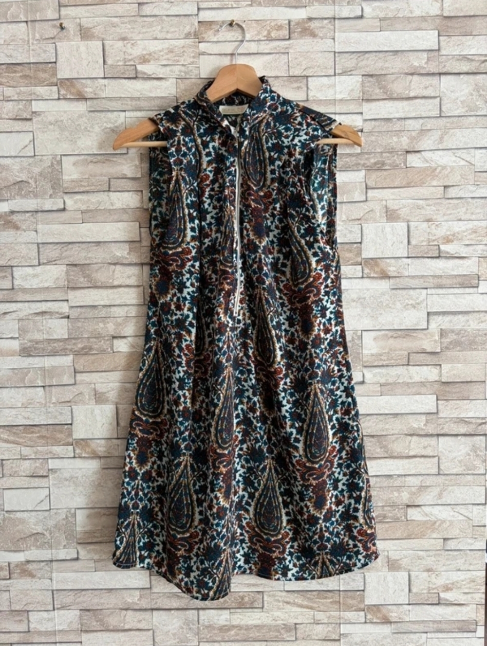 Sleeveless Paisley Print A-Line Dress in Teal & Brown